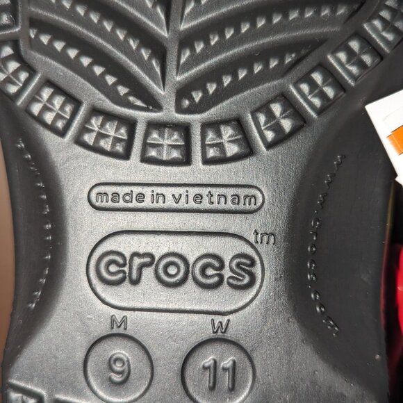 NEW MARVEL AVENGERS CROCS DISNEY Hulk Iron Man Thor Clogs - Size M9/W11 main image 3
